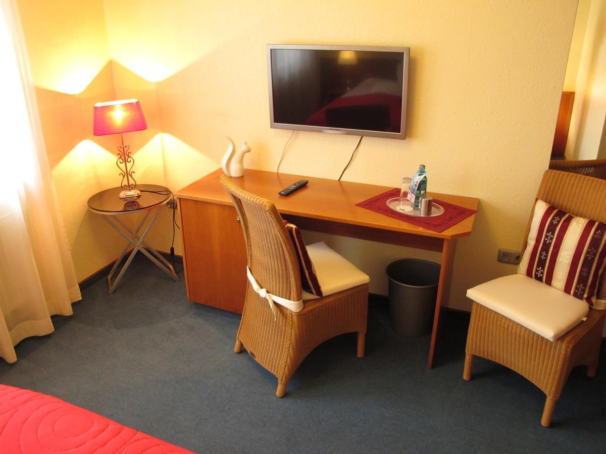 Burghotel Münzenberg Exterior foto
