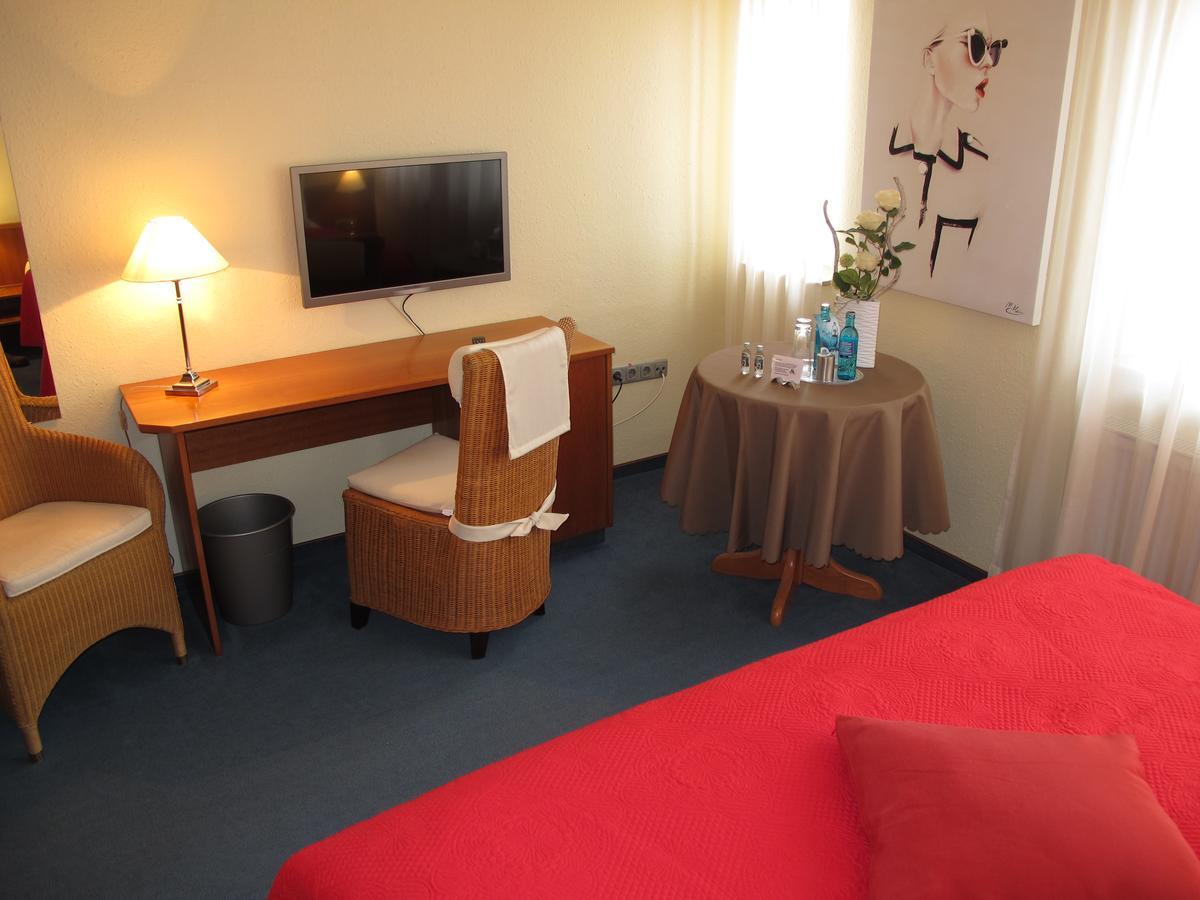 Burghotel Münzenberg Exterior foto